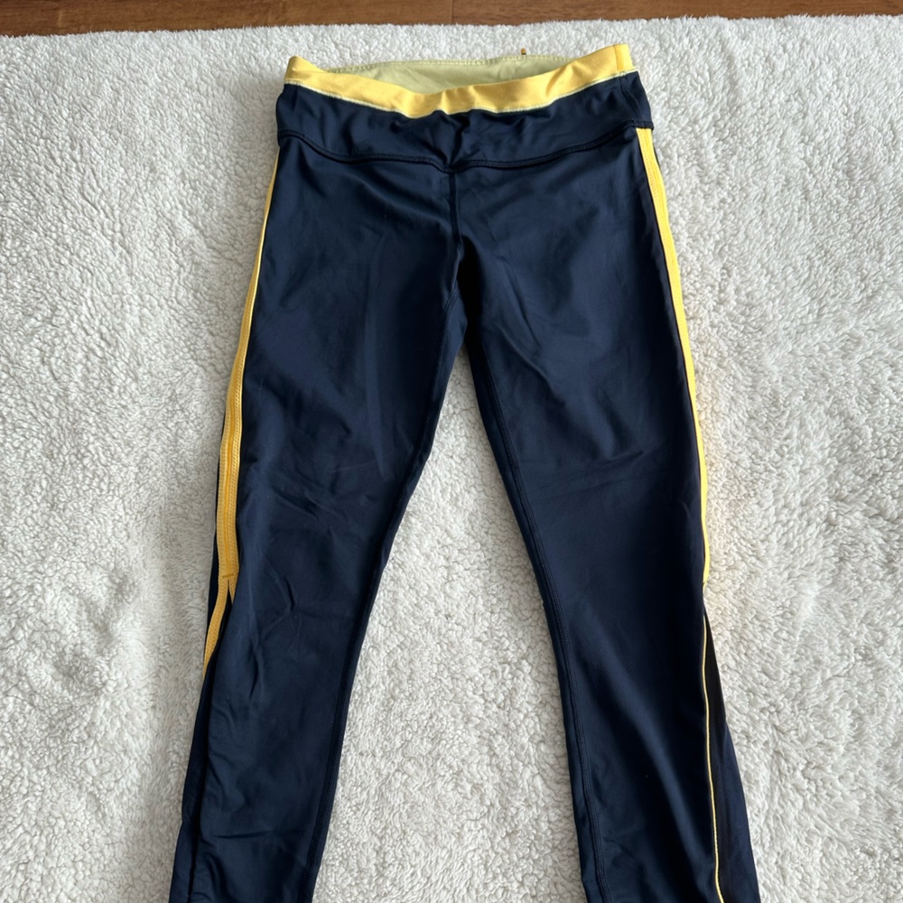 Rare Lululemon leggings - size 2 yellow and blue - super cute and fitted